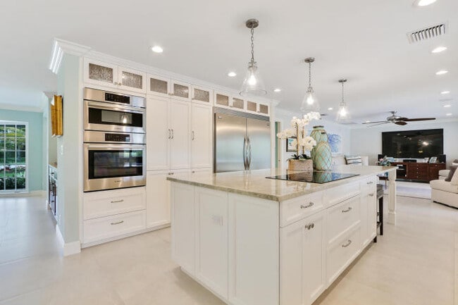 35 Saddleback Rd