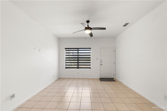 Photo - 28 S 3rd St Unit 1