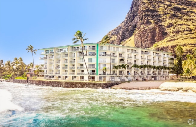 Building Photo - Makaha Shores - Two Bedroom Rental