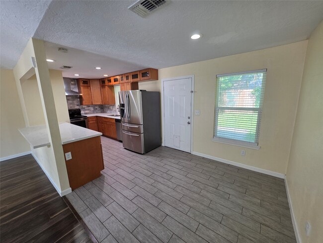 Photo - 21011 Rivershadows Ln