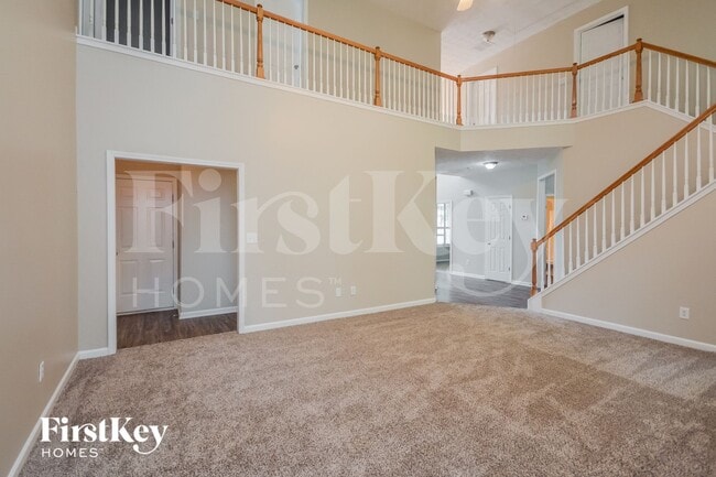 Photo - 1425 Hollow Springs Ct