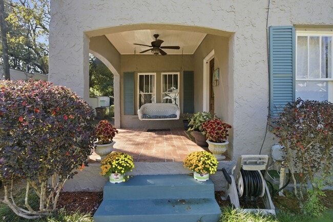 Photo - 162 S Fulton St