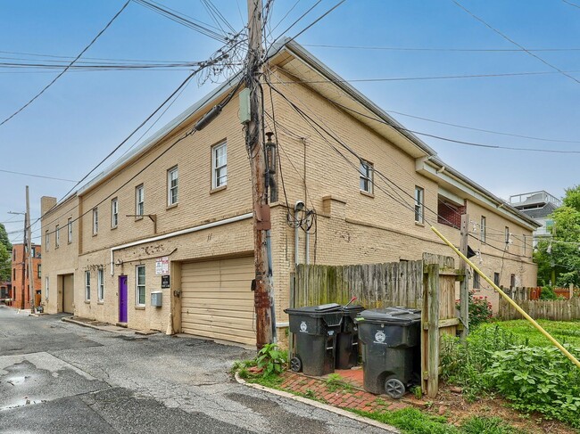 Photo - 1416 Lawton St Unidad Apt A (Space 18 & 19)