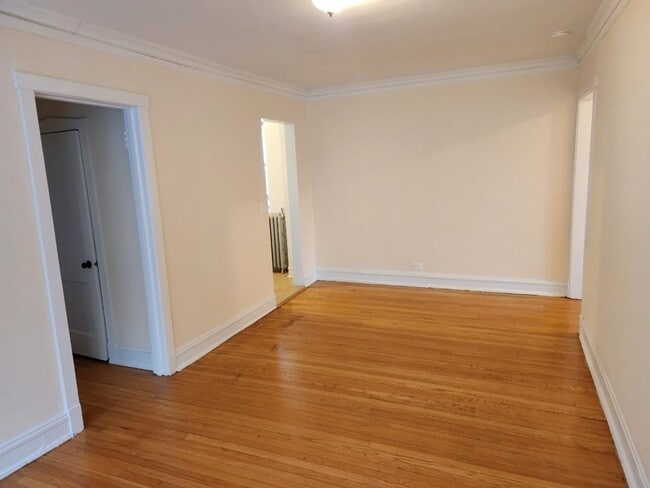 Photo - 7502 N Hoyne Ave Unit 10-3