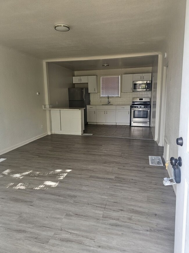 Building Photo - 13SEV11713 Unit 11713