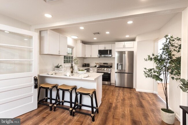 Photo - 16742 Ridge Rd