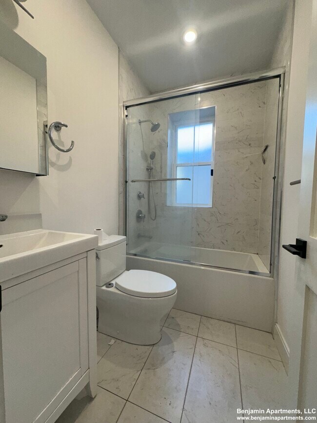 Photo - 47 Englewood Ave Unit 6