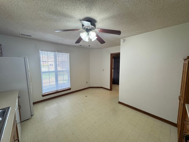 Photo - Comfortable Living