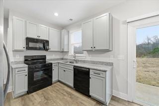 427 Bee Cv Wy