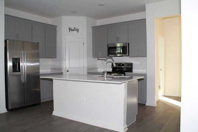 Photo - 2509 Relaxing Ln