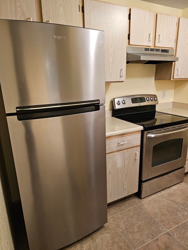 Photo - 19230 Forest Park Dr NE Unit C209