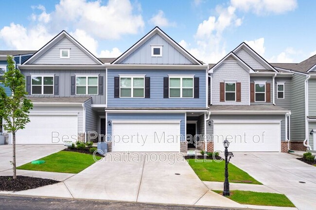 Building Photo - 5149 Hornbeam Dr