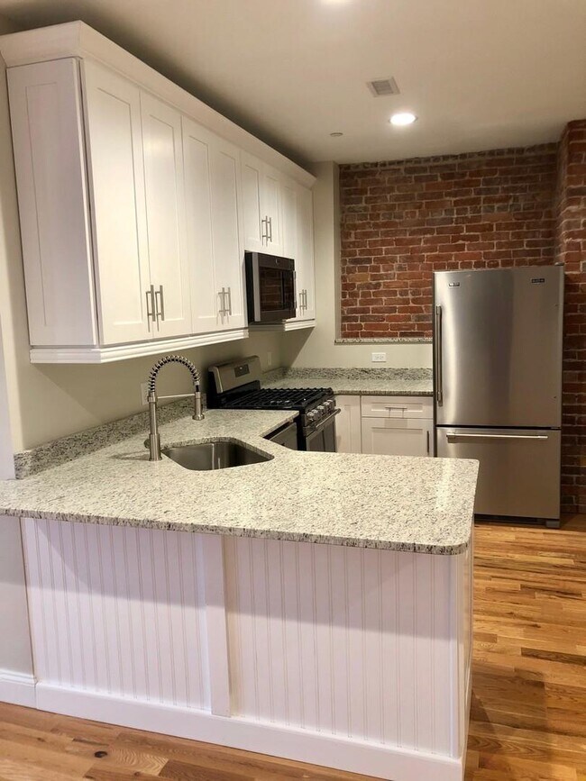 Photo - 157 Harding St Unit 205