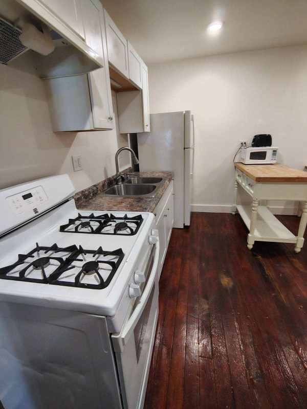 Building Photo - 1529 18th St Rental