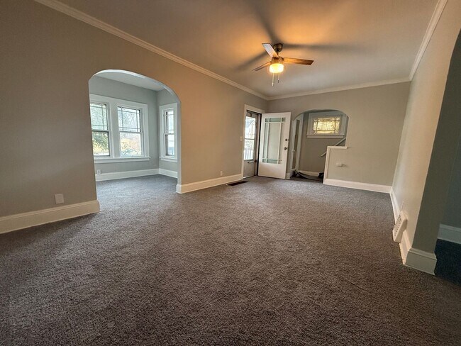 Photo - 95 Ellenwood Ave