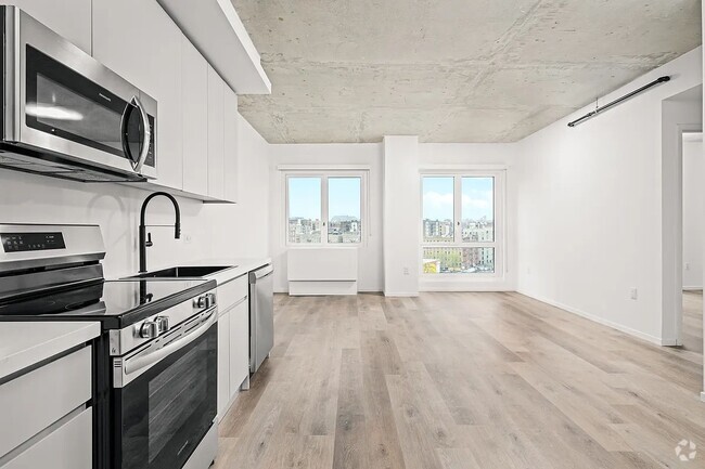 Building Photo - 4720 Third Avenue Unit 615 Rental