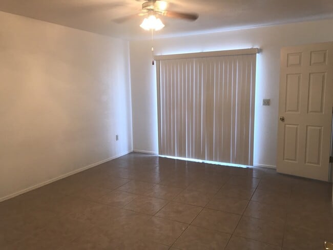 Photo - T3561 Unit B