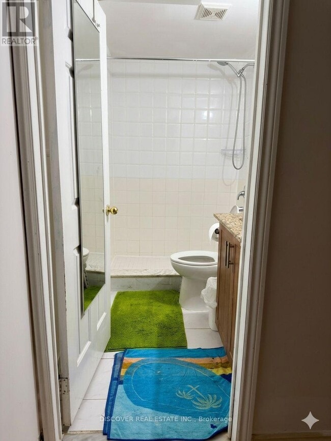 Photo - 5130 Warwickshire Way