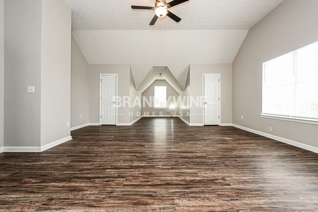 Photo - 1511 Mine Run