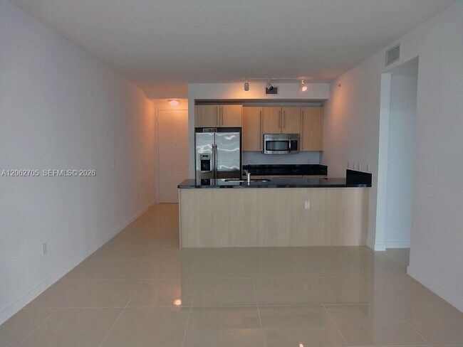 Photo - 1111 SW 1st Ave Unidad 1715-N