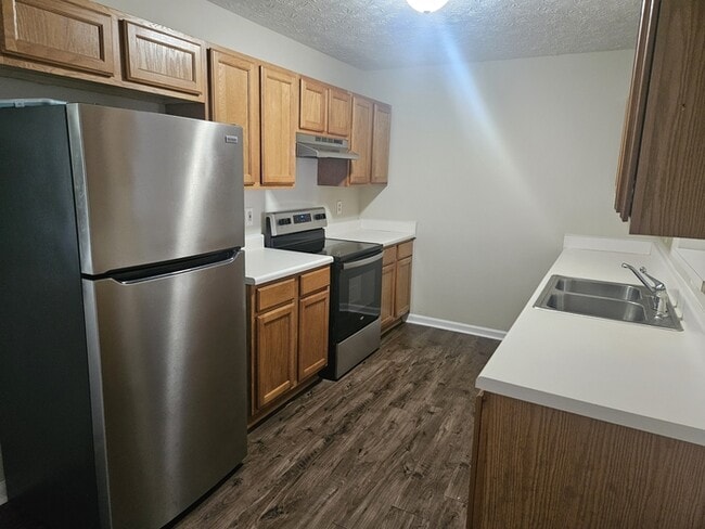 Photo - 1081 Micha Way