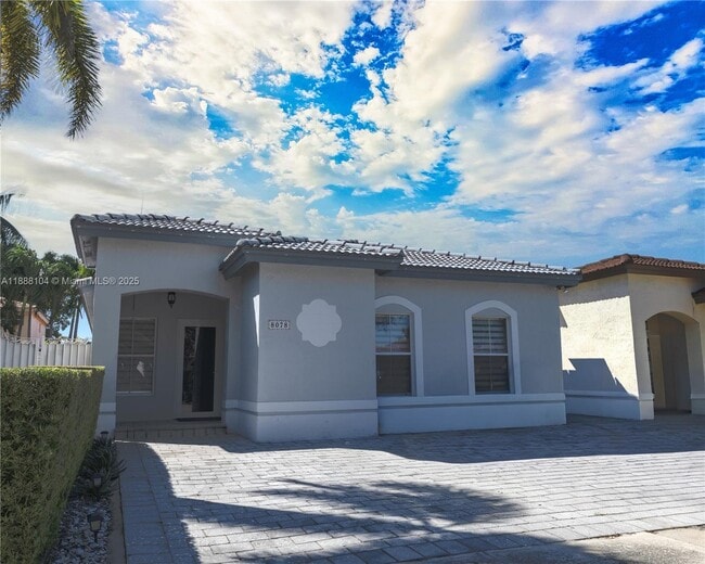 Photo - 8078 NW 200th St