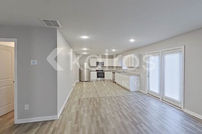 Photo - 164 Martin Mill Trail