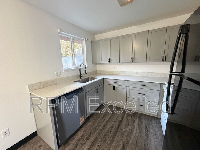 Photo - 1526 29th St SE