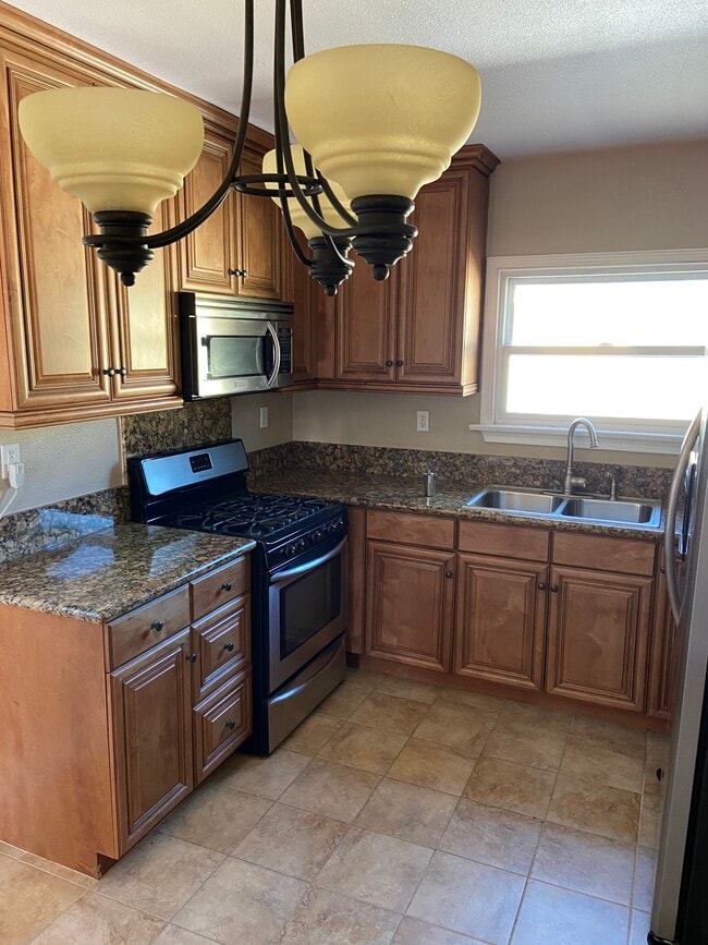 Photo - 1905 E Appleton St Unit A