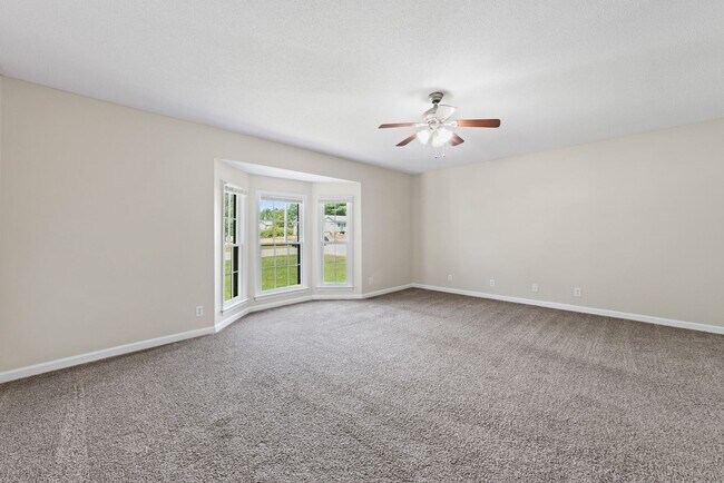 Photo - 1487 Nichols Dr Unit 1487 Nichols Drive; Apt. B