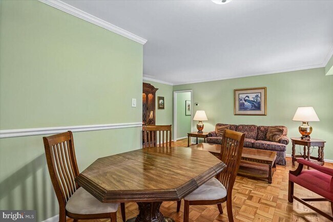 Photo - 10513 Weymouth St Unit 102