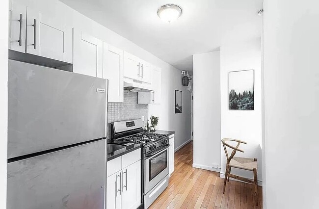 Photo - 207 Madison St Unidad 13
