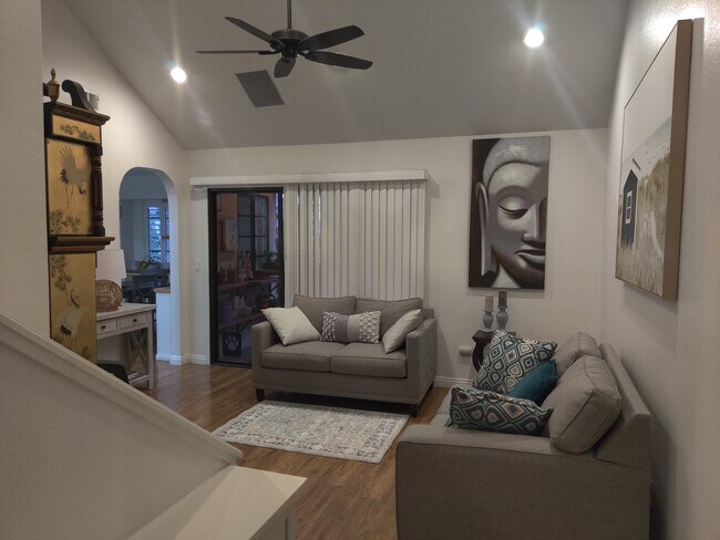 Photo - 12732 Madrid Ct Unit 12732