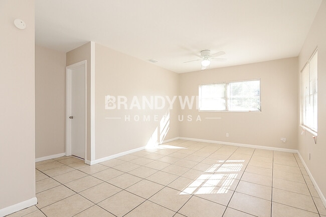 Photo - 4301 W Bay Ave