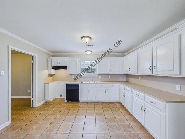 Photo - 14 Stephens St