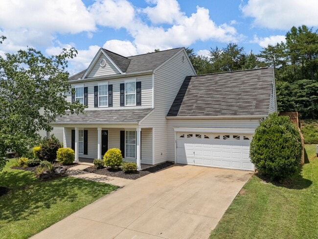 Building Photo - Charming 3BR 2-1/2 Bath in Spartanburg – S... Rental