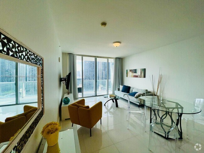 Building Photo - 1111 SW 1st Ave Unit 3121-N Rental