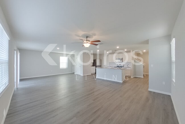 Photo - 8647 SW 43rd Ter