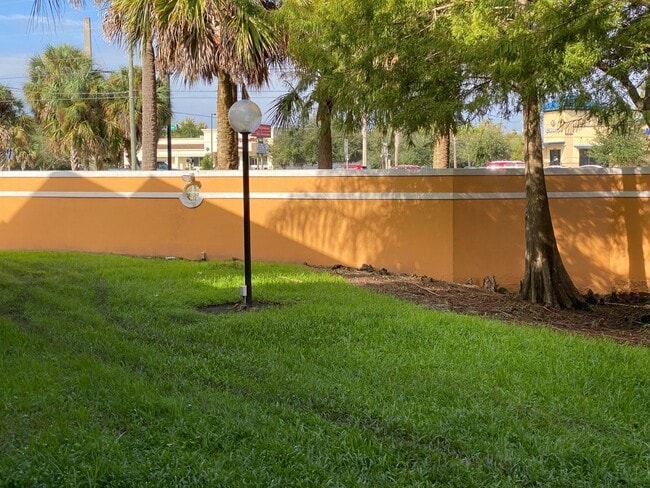 Photo - 5701 Gatlin Ave Unit 116