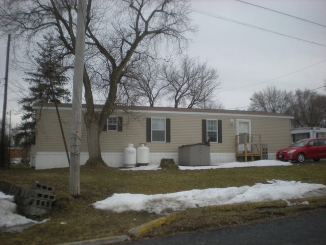 Photo - Foland Mobile Home Park