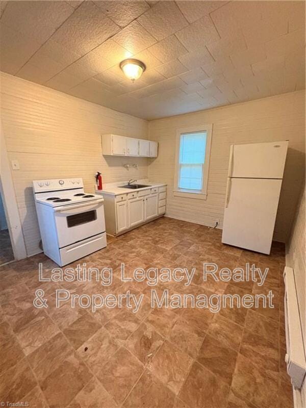 Photo - 1024 W Thirteenth ST