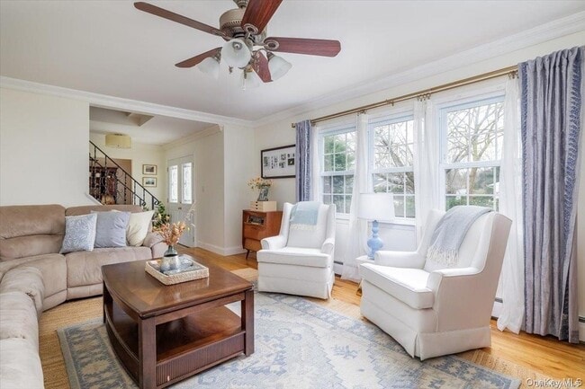 Photo - 44 Frazer Dr