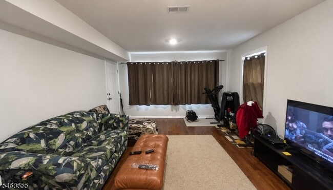 Photo - 54 Elliott St Unit 3