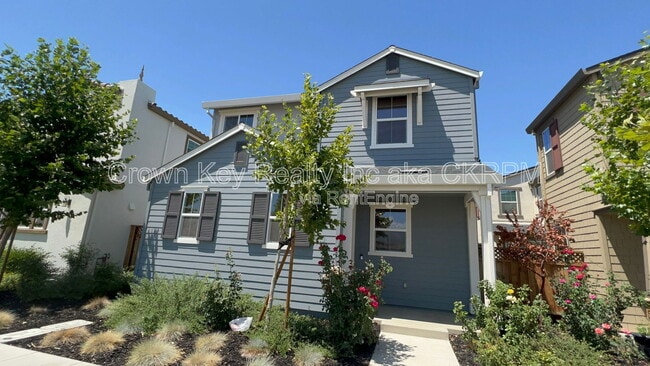 Photo - 155 E Ramsey Dr House