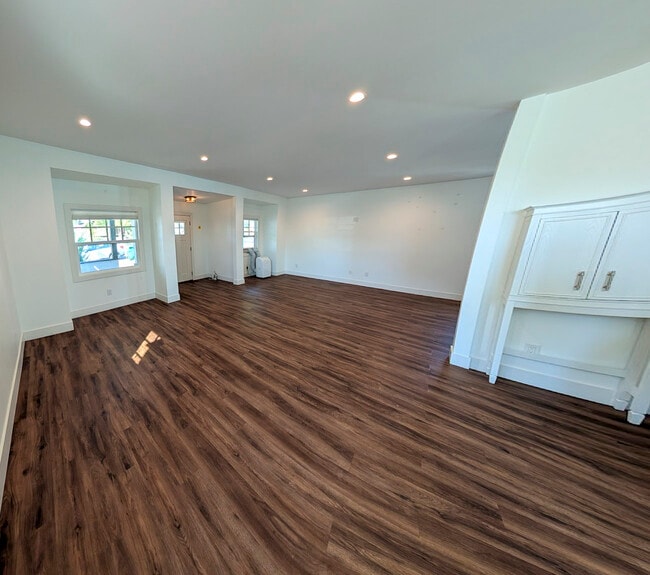 Photo - 780 Forest St Unit C