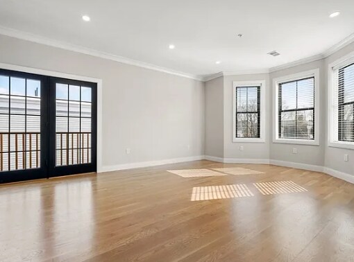 Photo - 281 Lamartine St Unit 1
