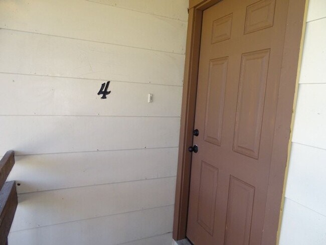 Photo - 300 Moursund Blvd