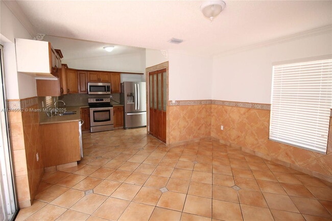 Photo - Northwest 57th Court, Hialeah, FL 33015 - ...