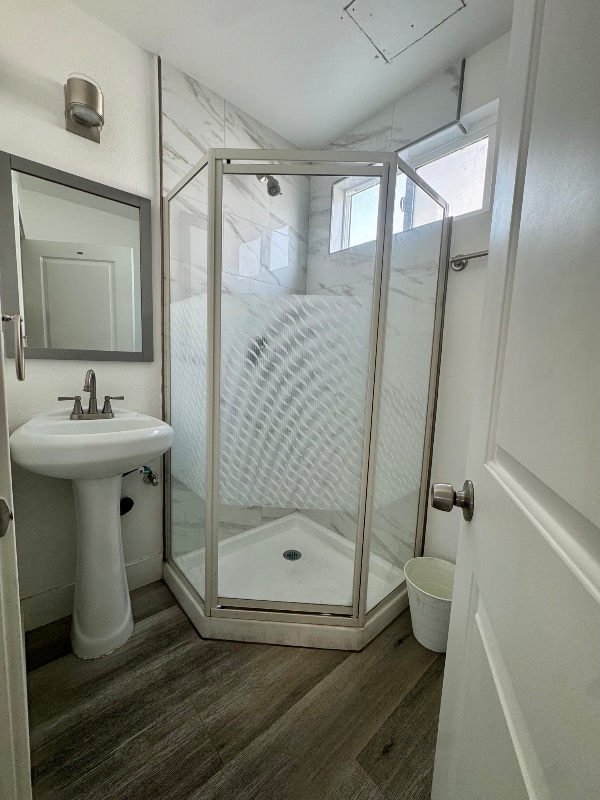 Photo - 217 E 29th St