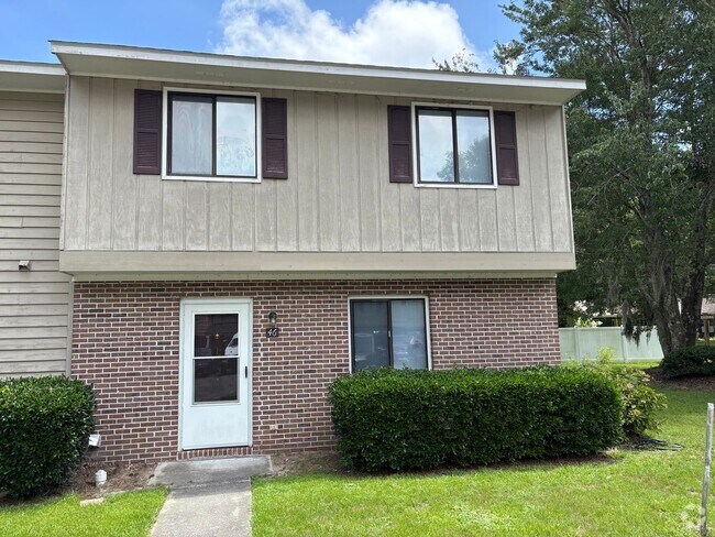 Building Photo - Chapel Creek - 145 Beaver Pond Loop Unit 46 Rental